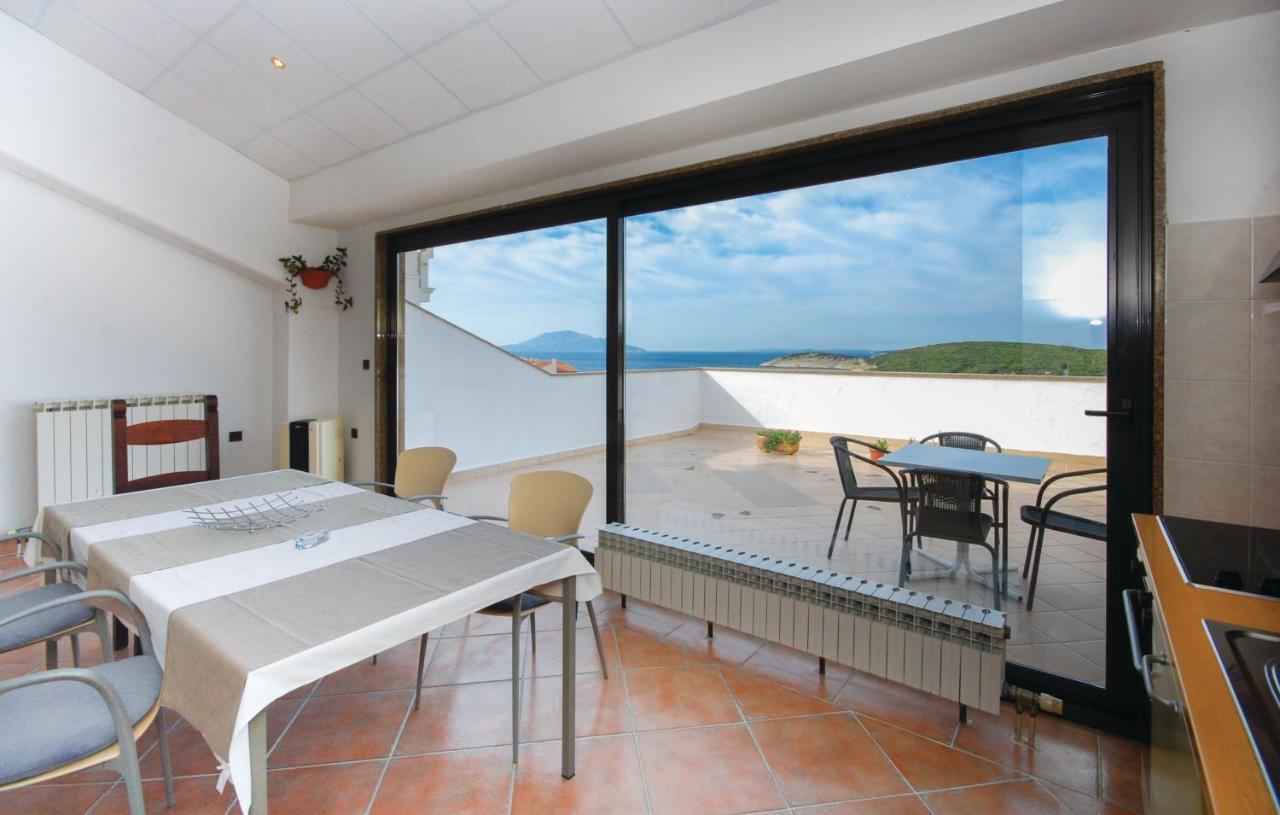 Hotel Zlatni Lav Мартиншчіца Екстер'єр фото