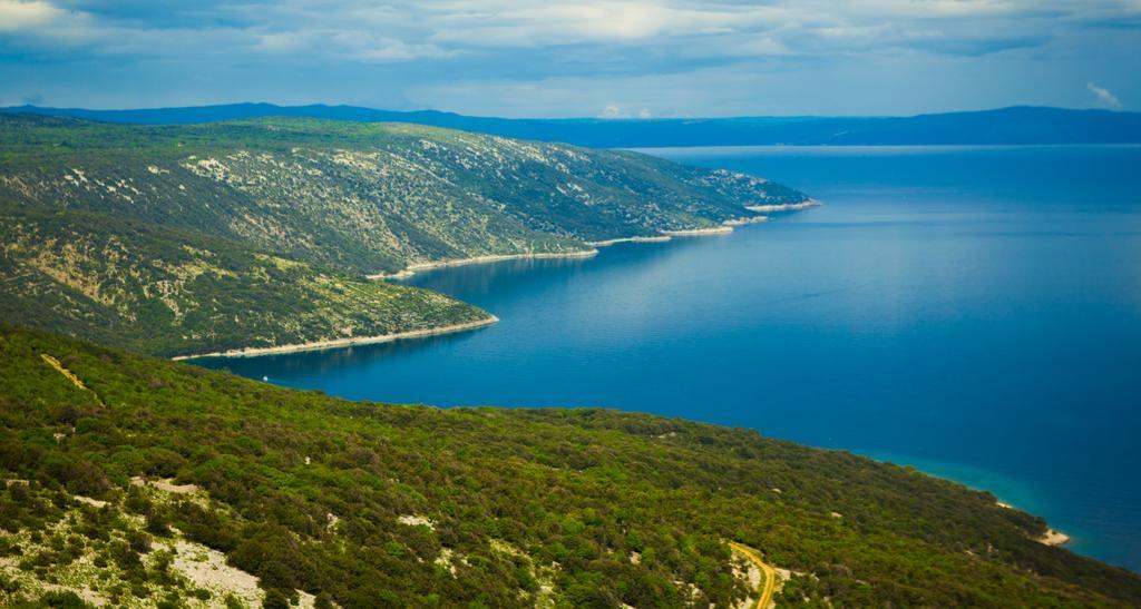 Hotel Zlatni Lav Мартиншчіца Екстер'єр фото